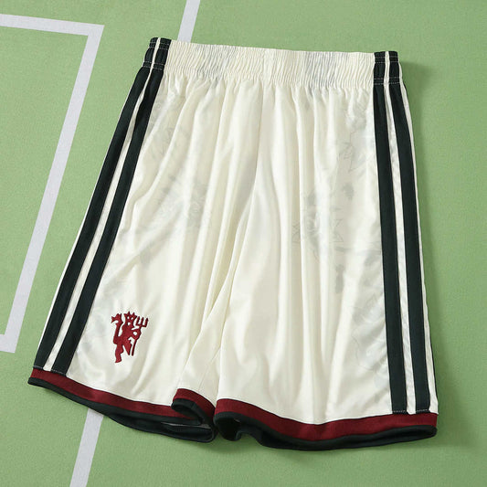 26/27 Manchester United F.C. Tercera shorts · Referencia del proveedor: 255970140