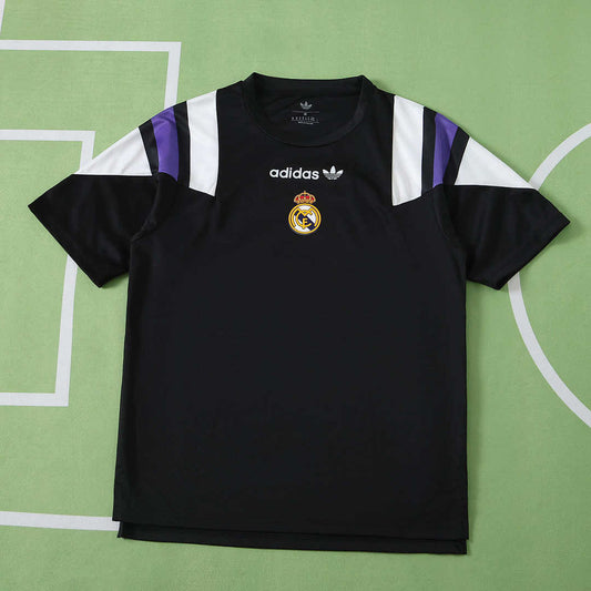 26/27 Real Madrid CF originals EQT Fan · Referencia del proveedor: 256448376