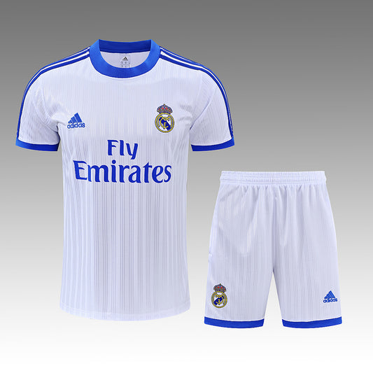 26/27 Real Madrid CF Conjunto de entrenamiento de manga corta Fan · Referencia del proveedor: 258149408