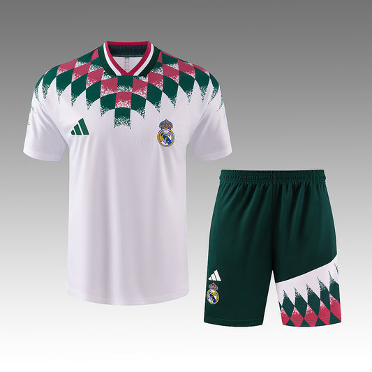 26/27 Real Madrid CF Conjunto de entrenamiento de manga corta Retro Fan · Referencia del proveedor: 258153575