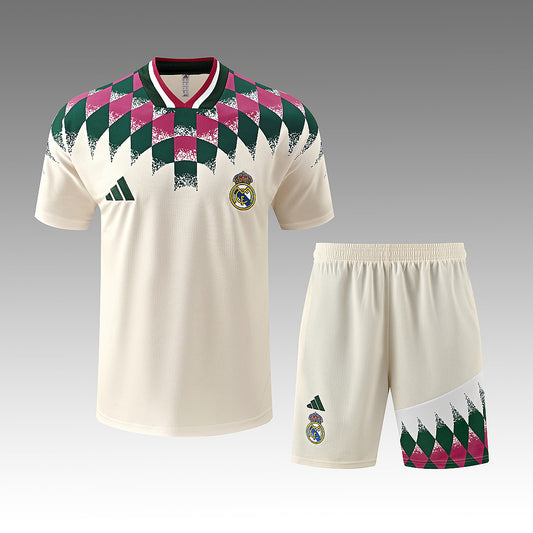 26/27 Real Madrid CF Conjunto de entrenamiento de manga corta Retro Fan · Referencia del proveedor: 258153978