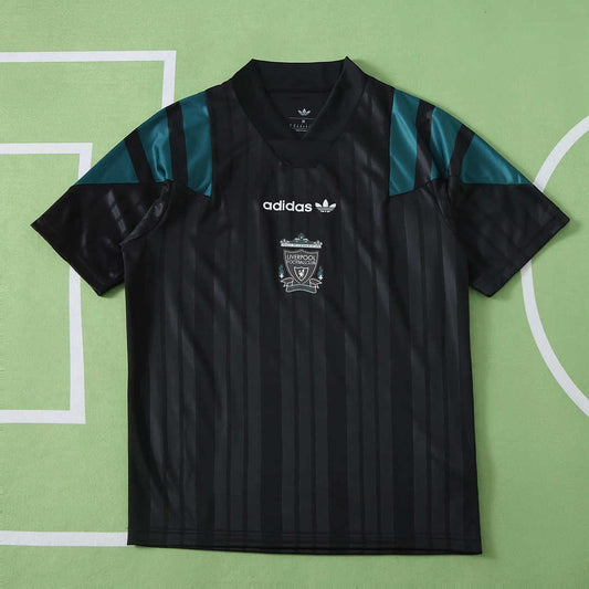 26/27 Liverpool F.C. originals EQT Fan · Referencia del proveedor: 258292909