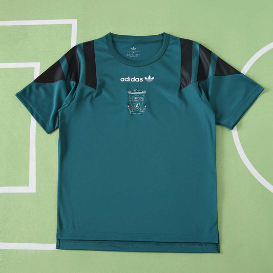 26/27 Liverpool F.C. originals EQT Fan · Referencia del proveedor: 258293200